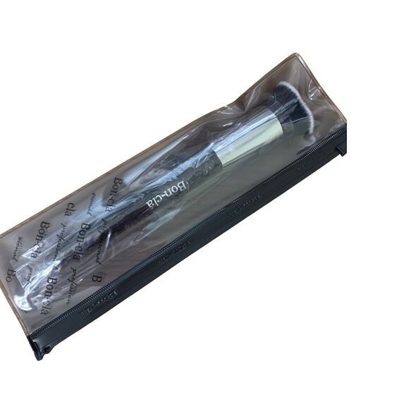 New Flat Top Brush for Liquid & Mineral Foundation Makeup Tool Pro Quality - Picture 1 of 7